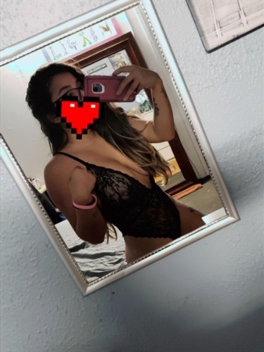Escort Zenitha - 9124